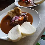 Veveří Veverska Bityska